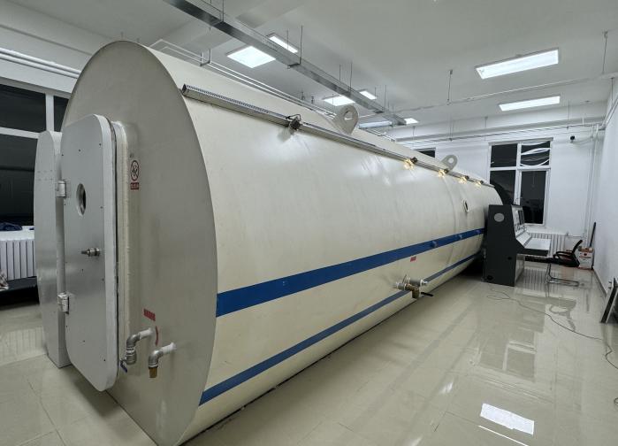 高原环境模拟舱