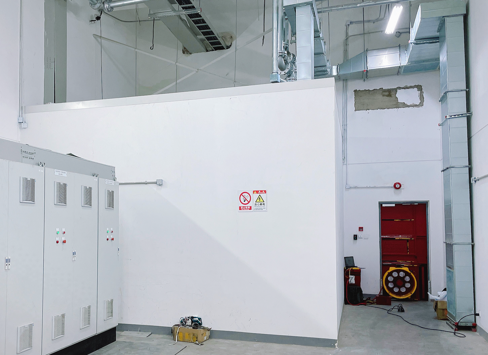 气体灭火系统失效原因及气密性问题解析